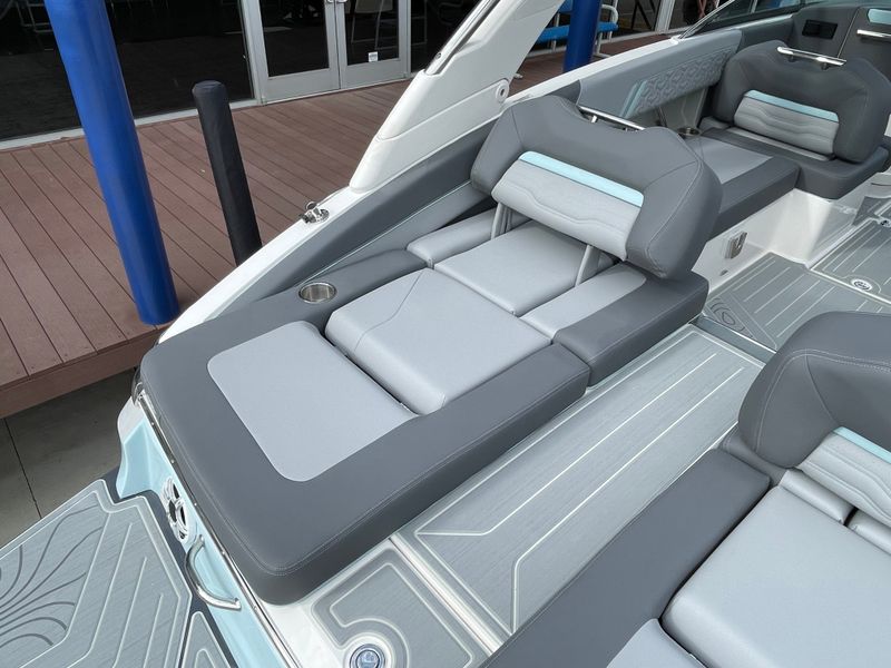 Boat Image 13