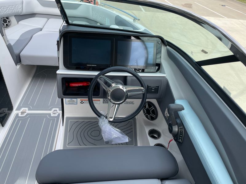 Boat Image 23