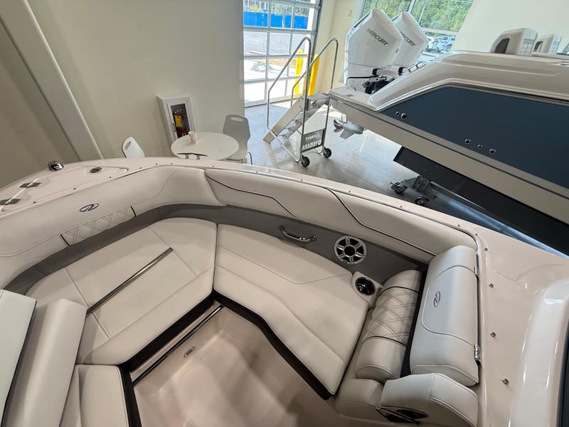 Boat Image 8