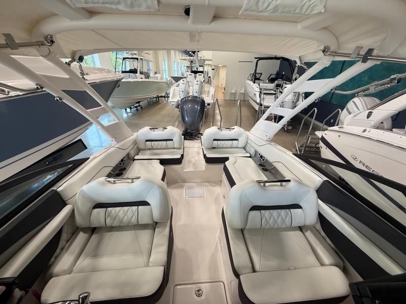 Boat Image 9