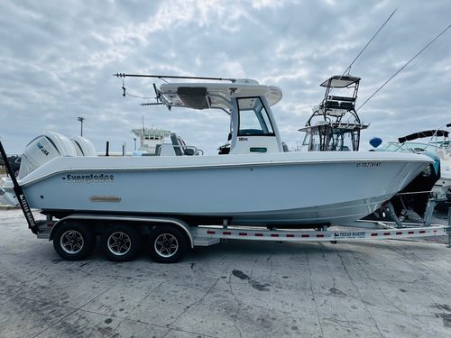 2023 Everglades 285 CC