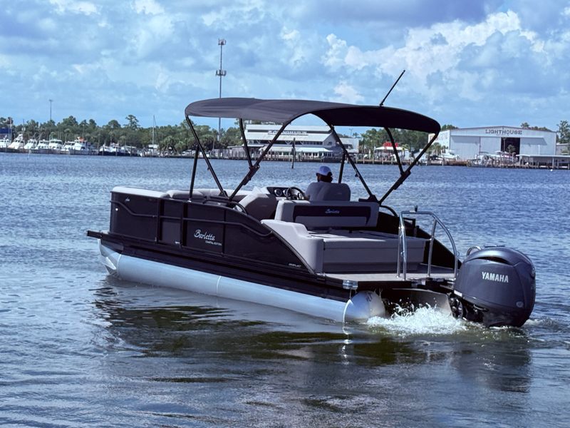 Boat Image 11