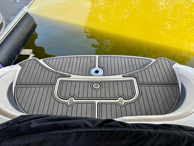 Boat Image 10