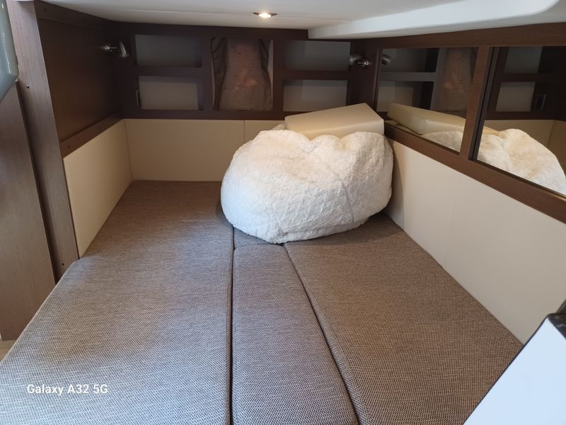 Boat Image 17