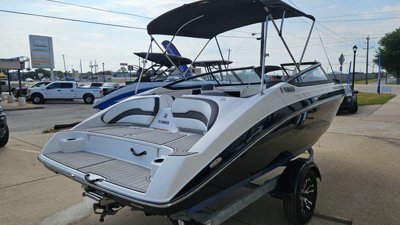 Boat Image 5