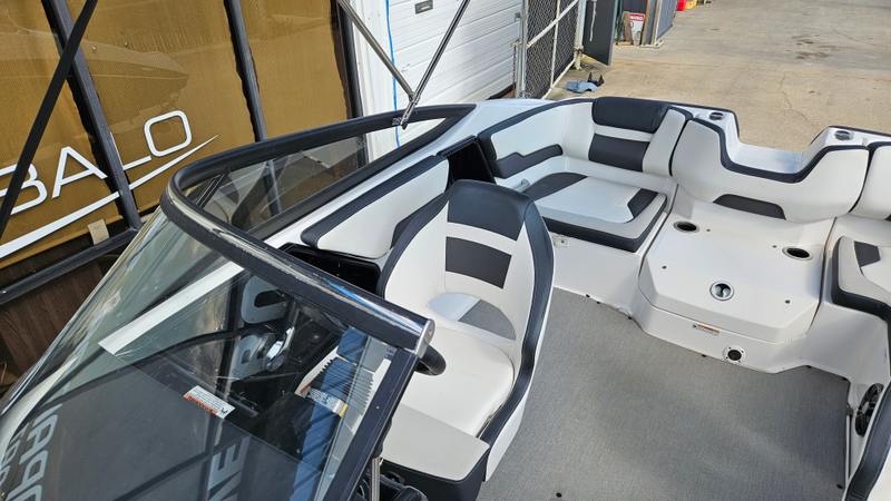 Boat Image 21