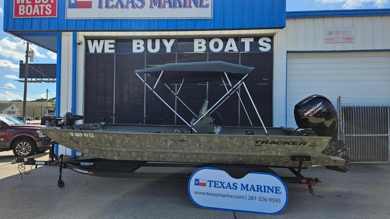 2023 Tracker Grizzly 2042 MVX