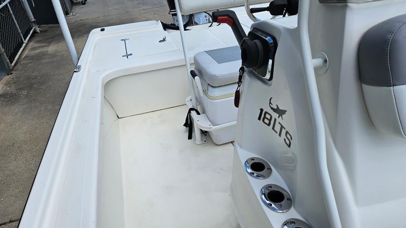 Boat Image 18