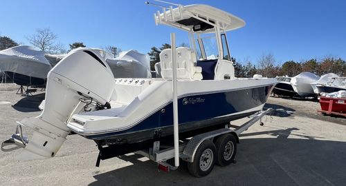 2021 Edgewater 230 CC