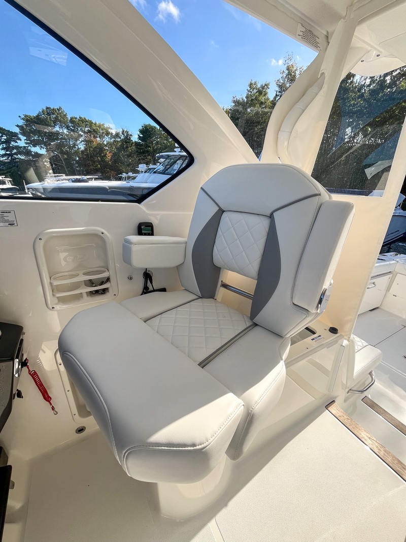 Boat Image 13