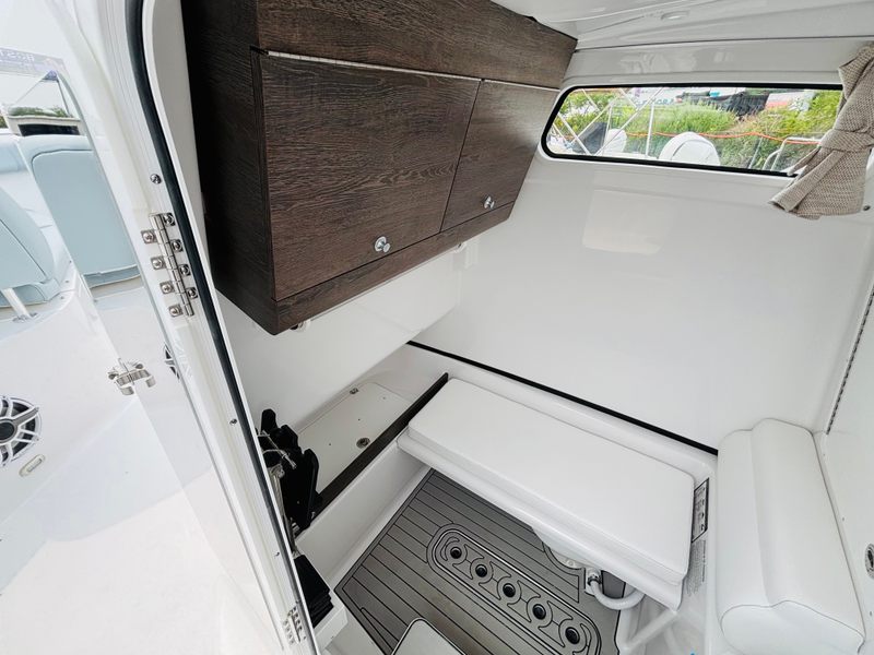 Boat Image 12