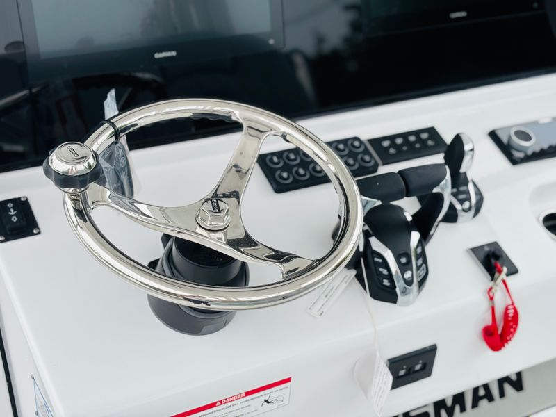 Boat Image 9