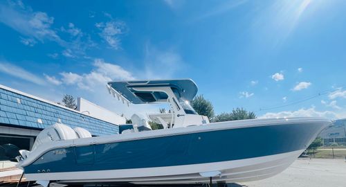 2025 Edgewater 262 CC