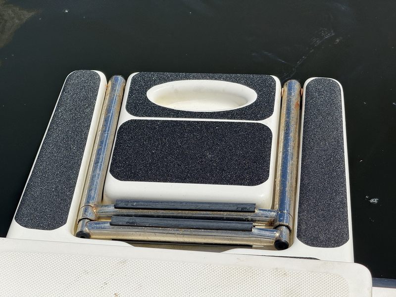 Boat Image 16