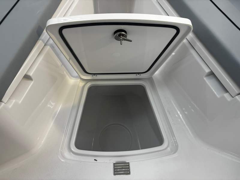 Boat Image 8