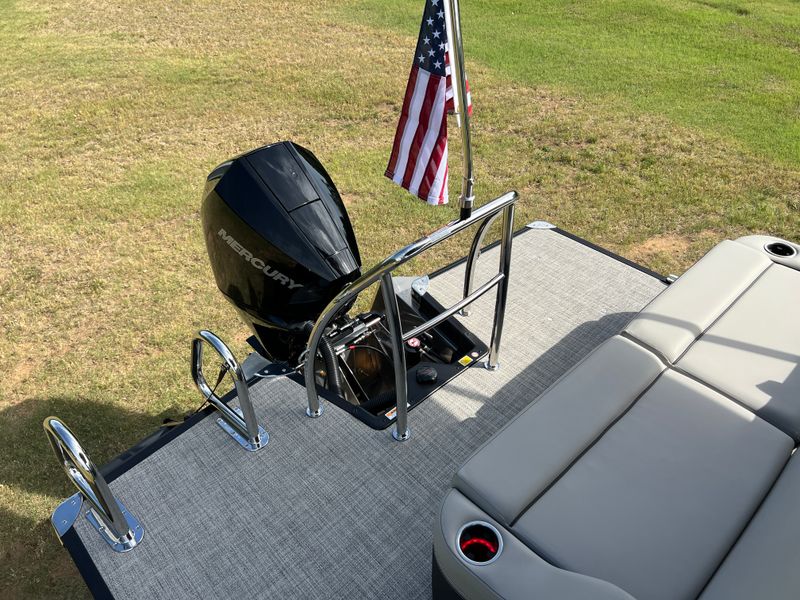 Boat Image 22