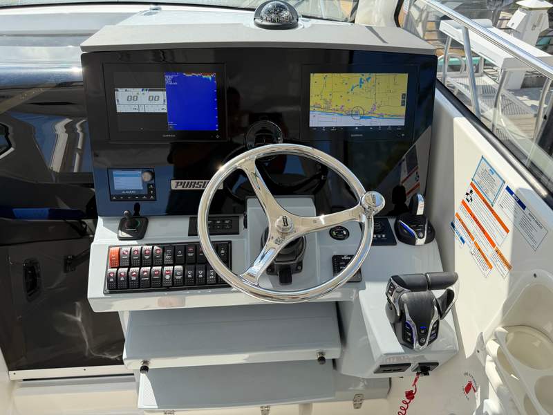 Boat Image 10