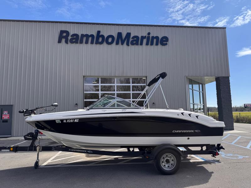 2015 Chaparral 19 H2O