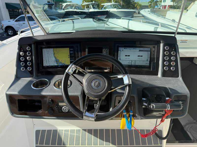Boat Image 10