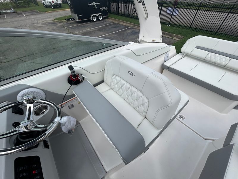 Boat Image 10