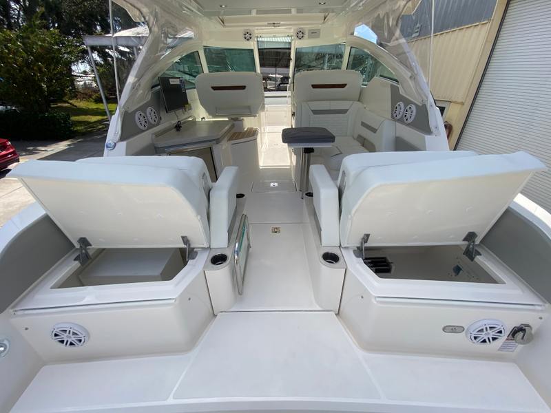 Boat Image 12