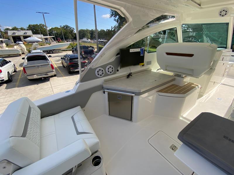Boat Image 19
