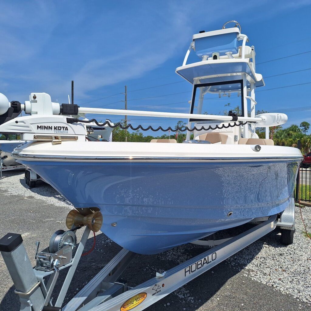 2023 Robalo 246 SD