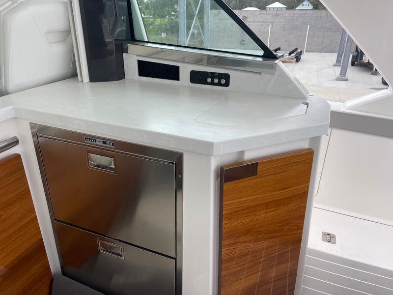 Boat Image 12