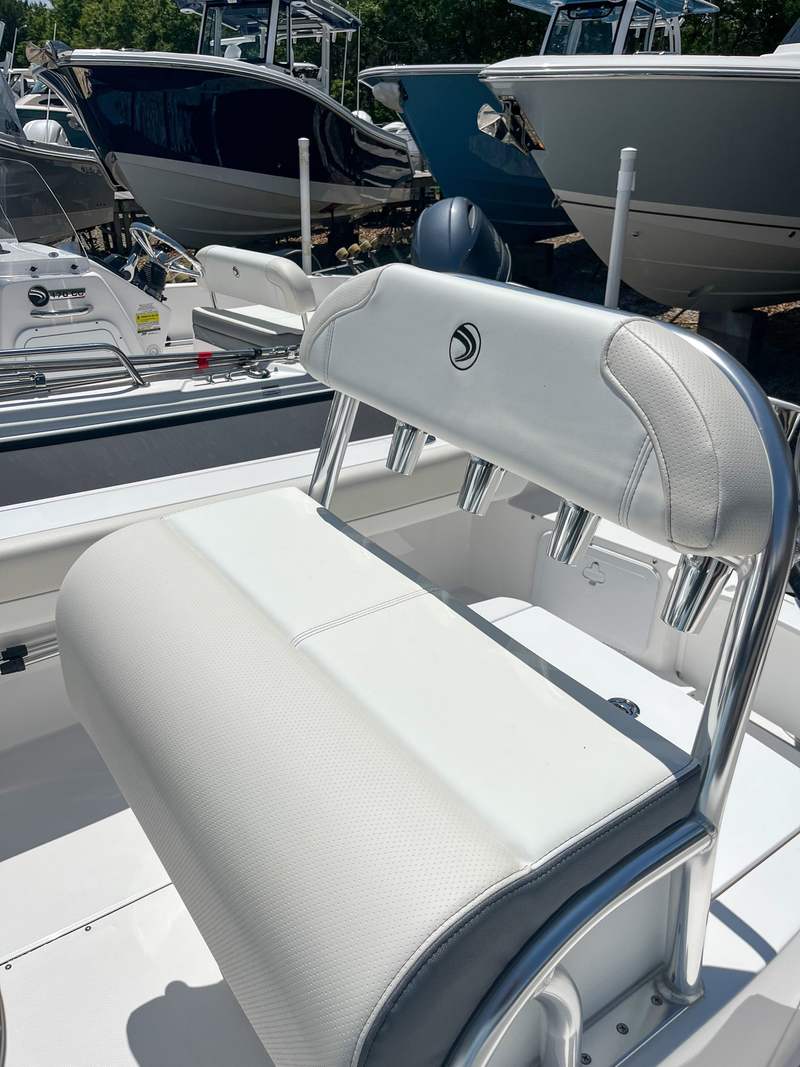 Boat Image 10
