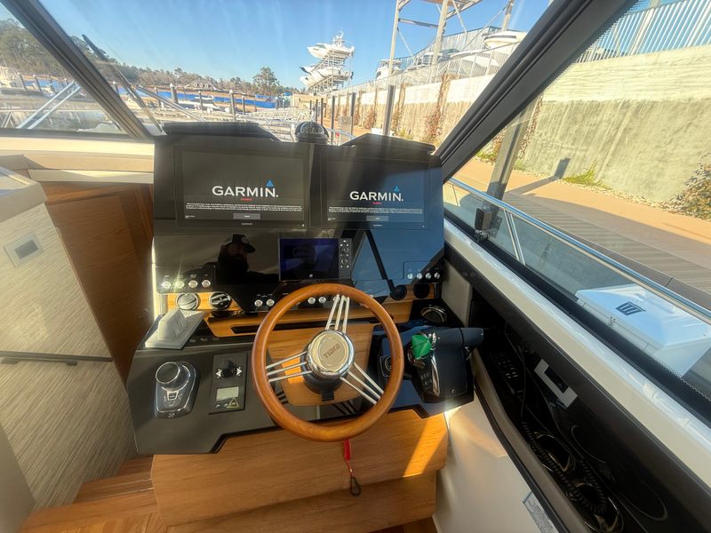Boat Image 4