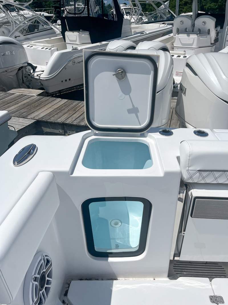 Boat Image 9