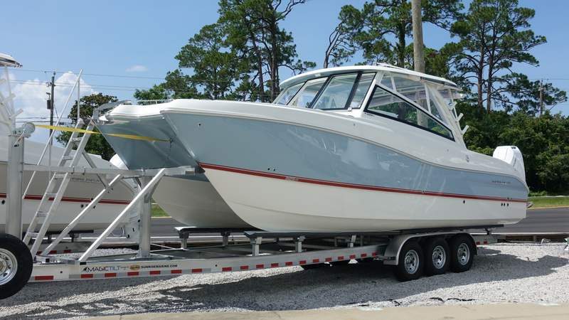 2025 World Cat 325 DC