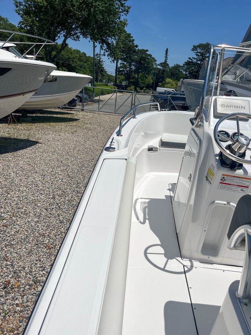 Boat Image 15